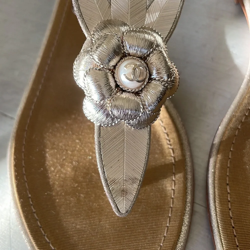 Chanel gold wing thong sandal goatskin metallic flats sz 36